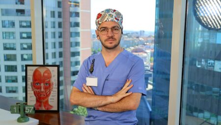Saç Ekim Uzmanı Mehmet Şahin: Doğal ve Kalıcı Saç Ekiminde Uzman Dokunuş